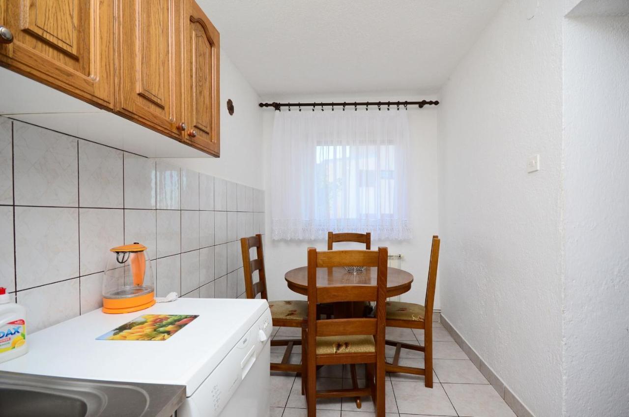 Apartments Marija Ivana Senj  Ngoại thất bức ảnh