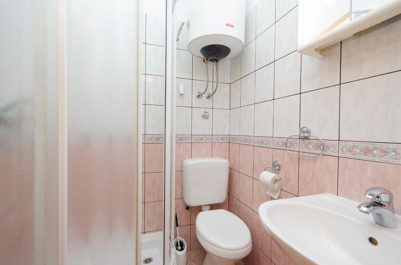 Apartments Marija Ivana Senj  Ngoại thất bức ảnh
