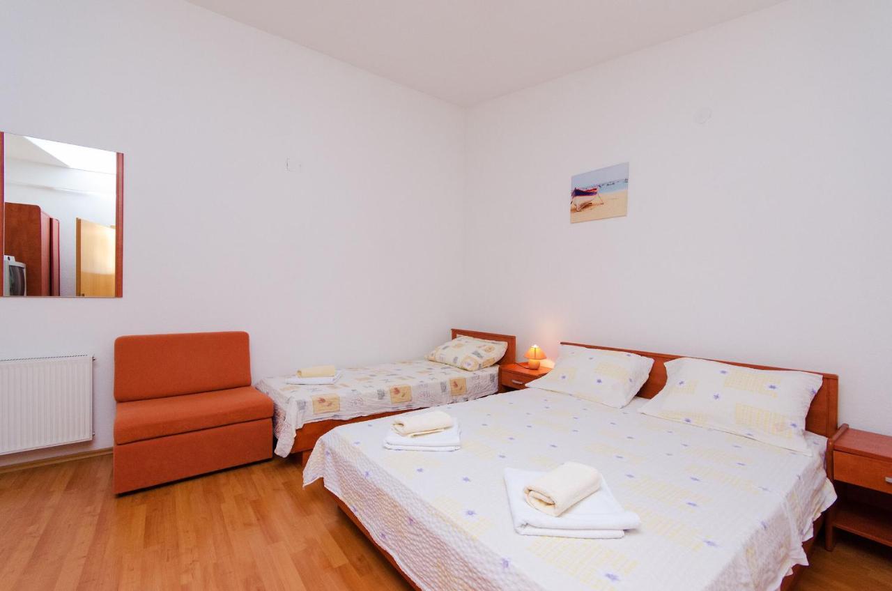 Apartments Marija Ivana Senj  Ngoại thất bức ảnh